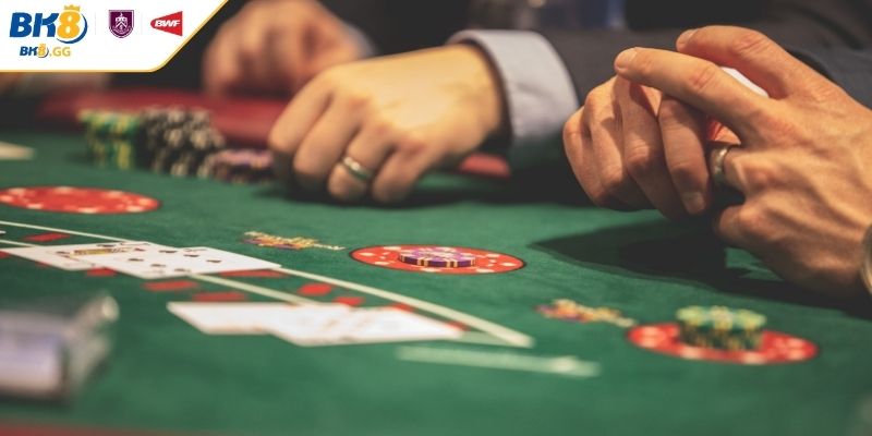 Poker BK8 - Luật, Thuật Ngữ Và Chiến Thuật Tăng Cơ Hội Thắng 1 Poker BK8 là gì?